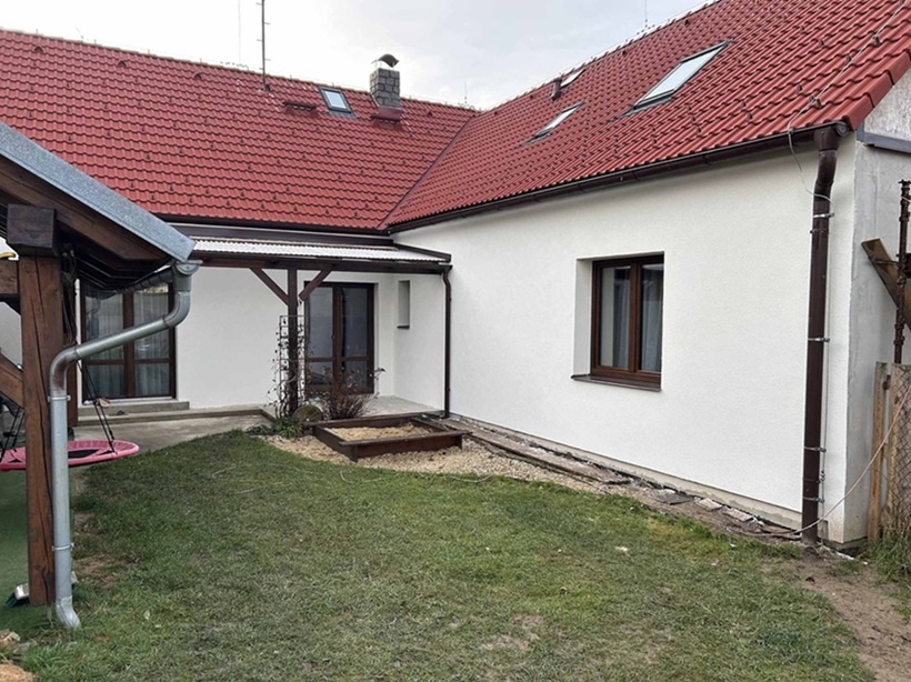 Nová střecha na rodinném domě v Buku – kompletní rekonstrukce