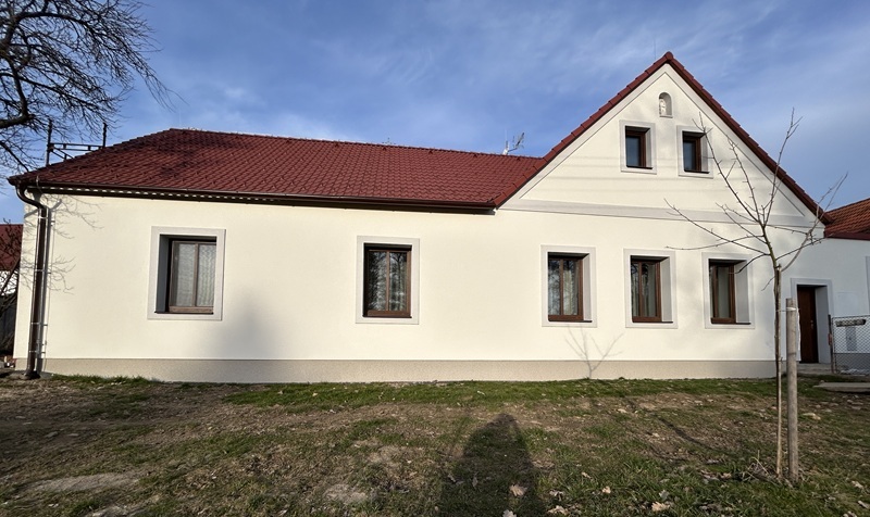 Nové zateplení a omítka - dotace: oprav dům po babičce